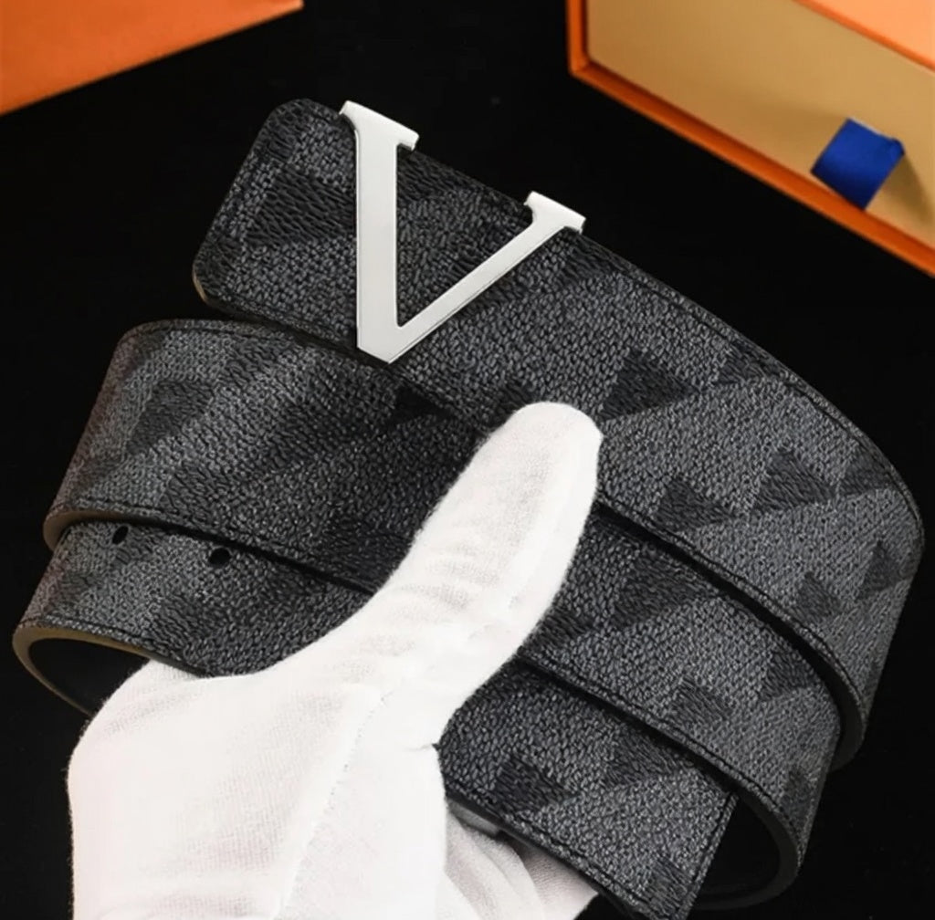 Black Checkered V belt