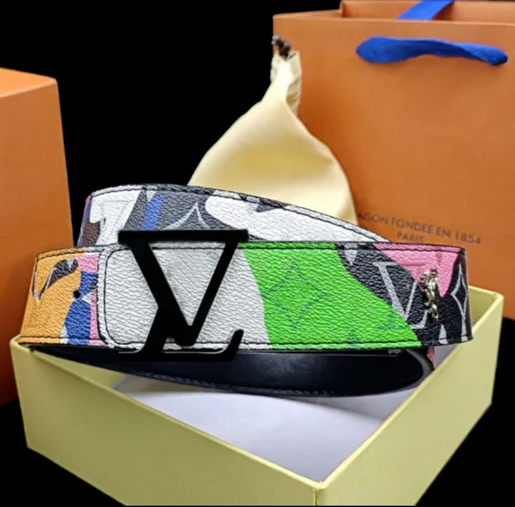 Cow Design W/ Pendant V Belt