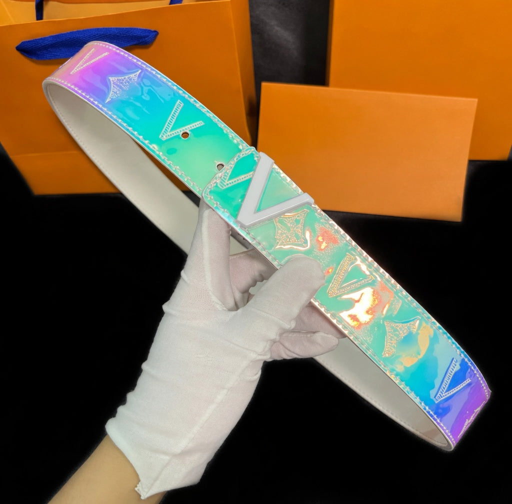 Reflective Oil-Slick V Belt