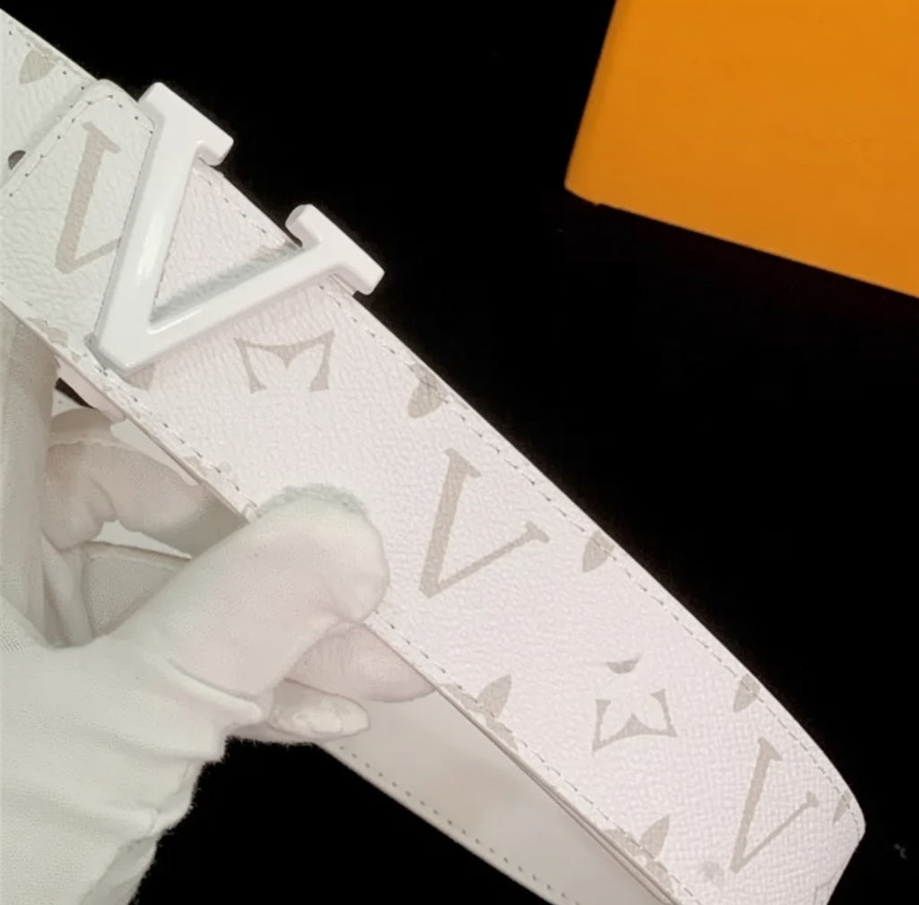 Custom White Out V Belt